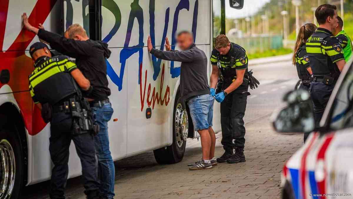 Tientallen mensen betrokken bij grote vechtpartij tussen voetbalsupporters in Eindhoven