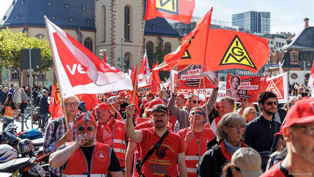 175.000 Menschen auf der Straße: Gewerkschaften machen bei Großprotest Front gegen Reformpläne