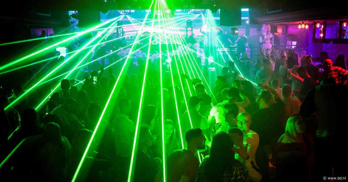 Is een terrasje pikken of lunchen nou zoveel leuker dan stappen in de disco?