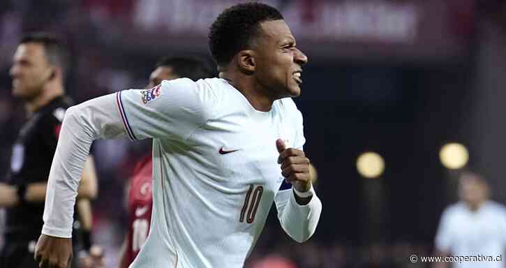 Kylian Mbappé estará cerca de dos semanas fuera de las canchas