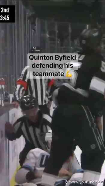 Love to see this 👏 #lakings #nhlhockeyislife
