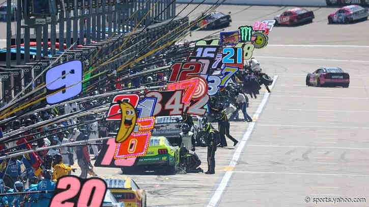 Logano On Kansas Cup Pole After Rain Wipes Out Practice, Qualifying