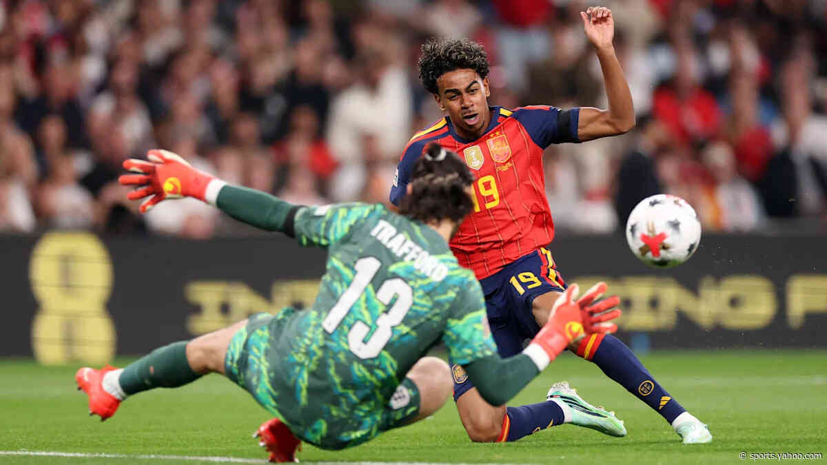 😳 Yamal's off to some start: Spain shock Kane & co straight away