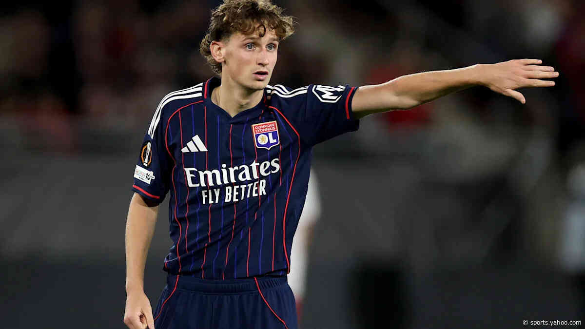 Sunderland Are Among The Clubs Keeping Tabs On This Ligue 1 Midfielder: Should Le Bris Go For Him?