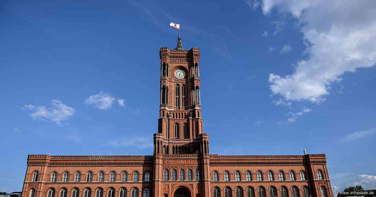 Berliner SPD will mit Linken über Regierungsbildung sprechen