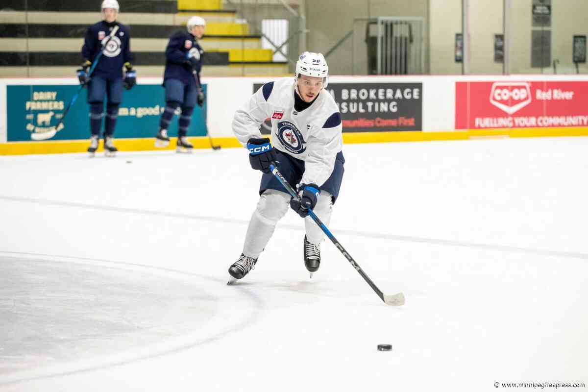 Four Jets clear waivers to join Moose
