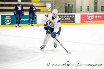 Four Jets clear waivers to join Moose