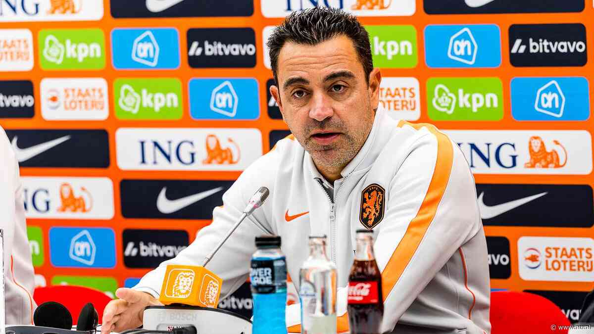 Xavi over terughalen Zirkzee bij Oranje: 'Hij kan zich aanpassen aan het team'