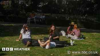 Weekend of mixed UK weather with sunshine before showers arrive for some on Sunday