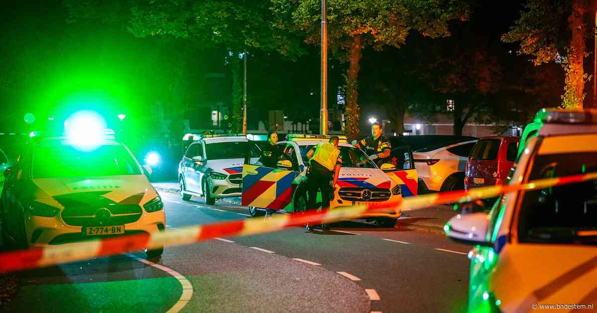 Twee mensen neergestoken in Eindhoven, vijf verdachten op snelweg aangehouden