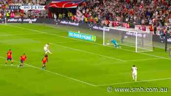 Kane misses crucial penalty against Spain