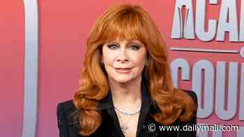Reba McEntire reveals she didn't pick up Dolly Parton's last phone call to her before singer's death