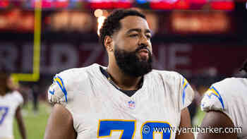 Chargers Place OL Trey Pipkins On IR