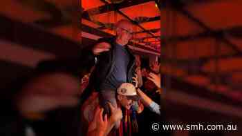 Legendary coach hits the dance floor as Lions heroes celebrate