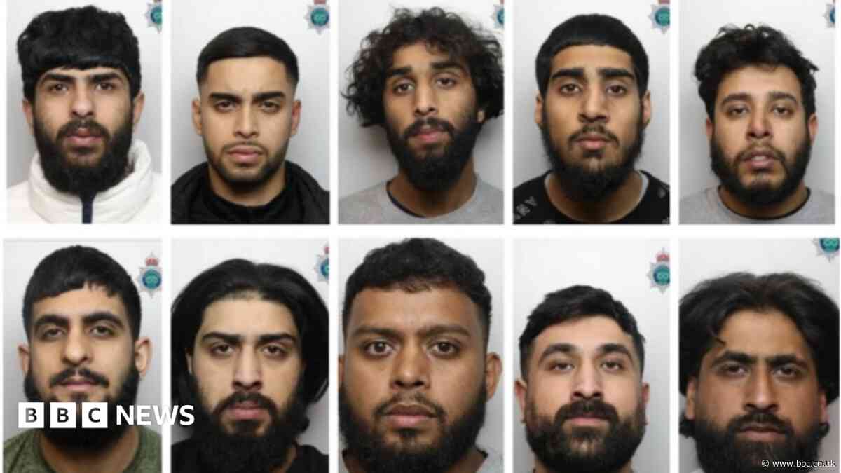 Ten jailed for 130 years after mother set on fire