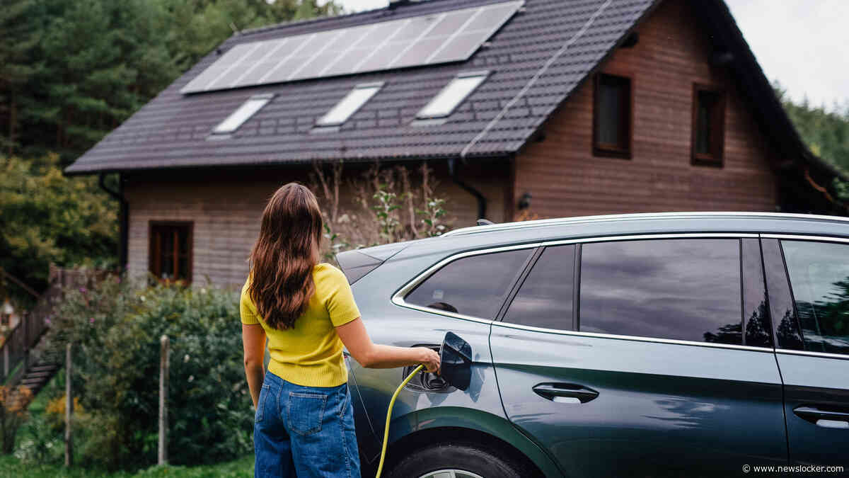 Thuisbatterij zorgt voor dubbele energiebelasting: kabinet zoekt doorbraak voor gehate ’accutaks’