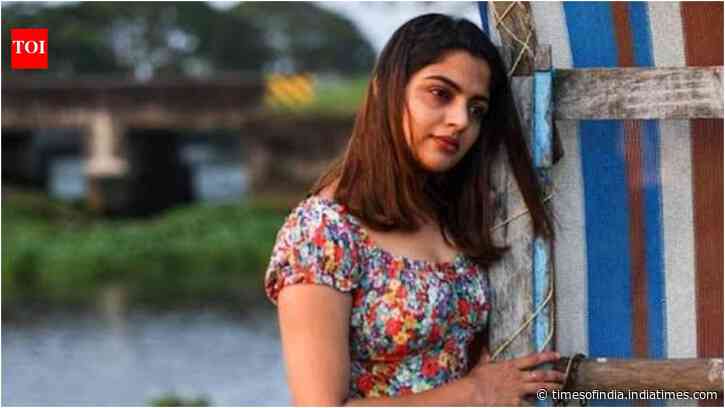 'Nikhila Vimal': 'Coming with ten cameras is difficult for me'