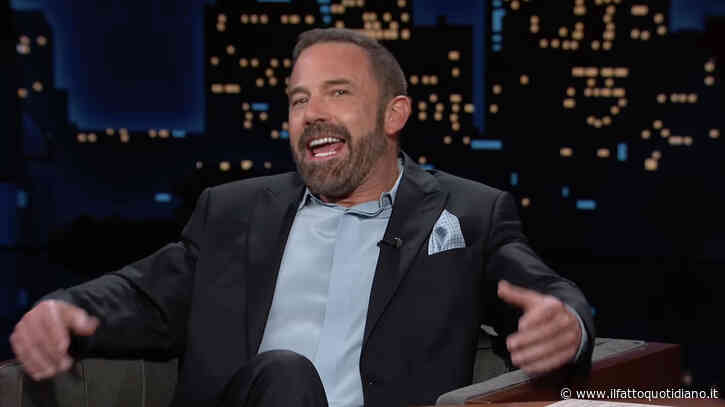 “Mia figlia a 17 anni mi prende in giro per la mia vita sentimentale. Se le do un consiglio, mi dice ‘ah tu saresti l’esperto di relazioni?”: lo confessa Ben Affleck