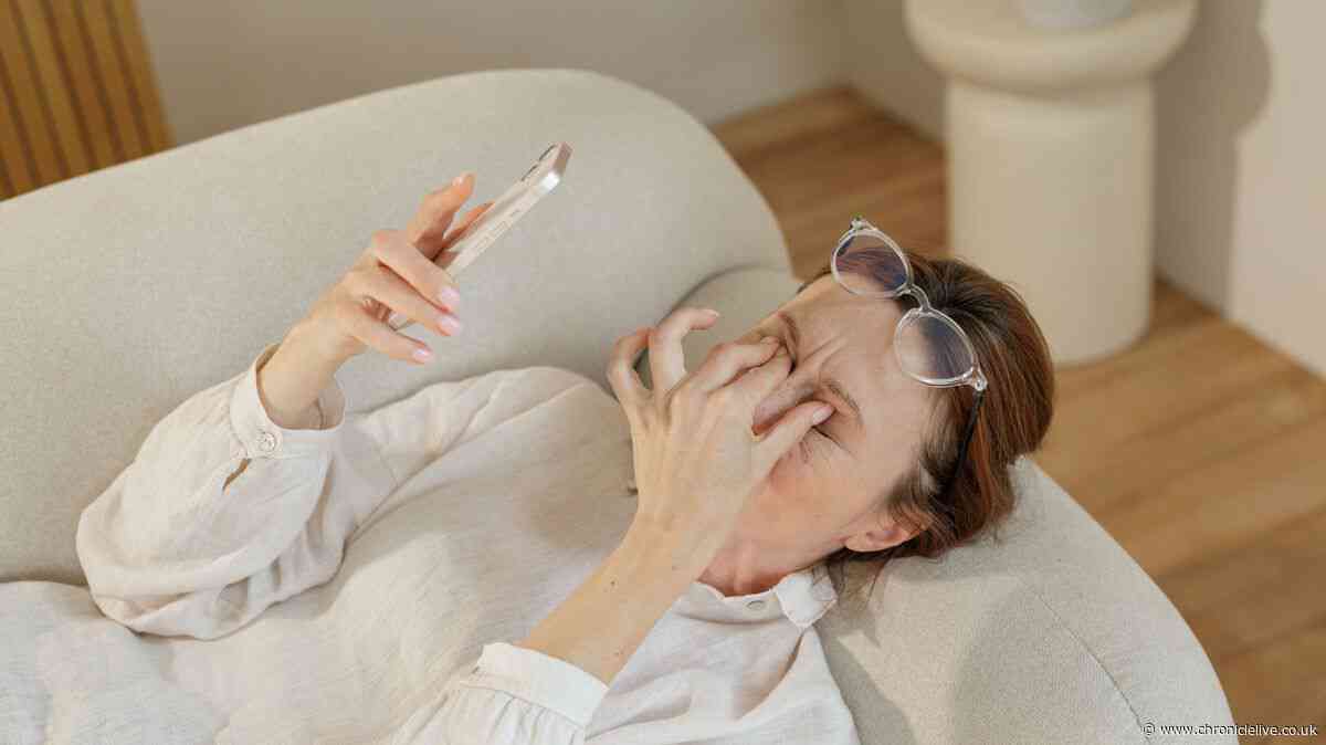 The often forgotten vitamin that can 'leave you blind' - 6 symptoms to watch for
