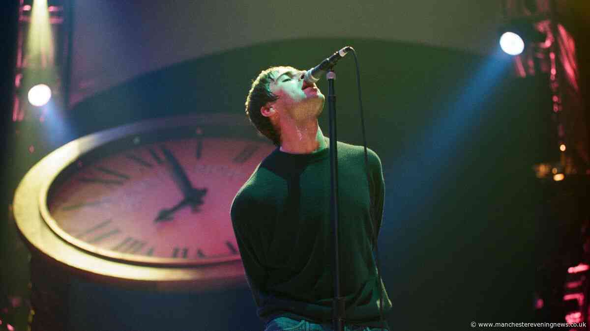 What time do last Oasis tickets go on sale on Ticketmaster on Sunday for 2027 tour