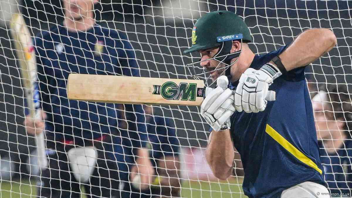South Africa make four changes, Australia opt to bowl without Cummins