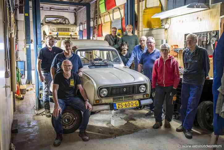 Dankzij deze enthousiaste sleutelaars kunnen we nog lang van de oer Renault 4 op de weg genieten