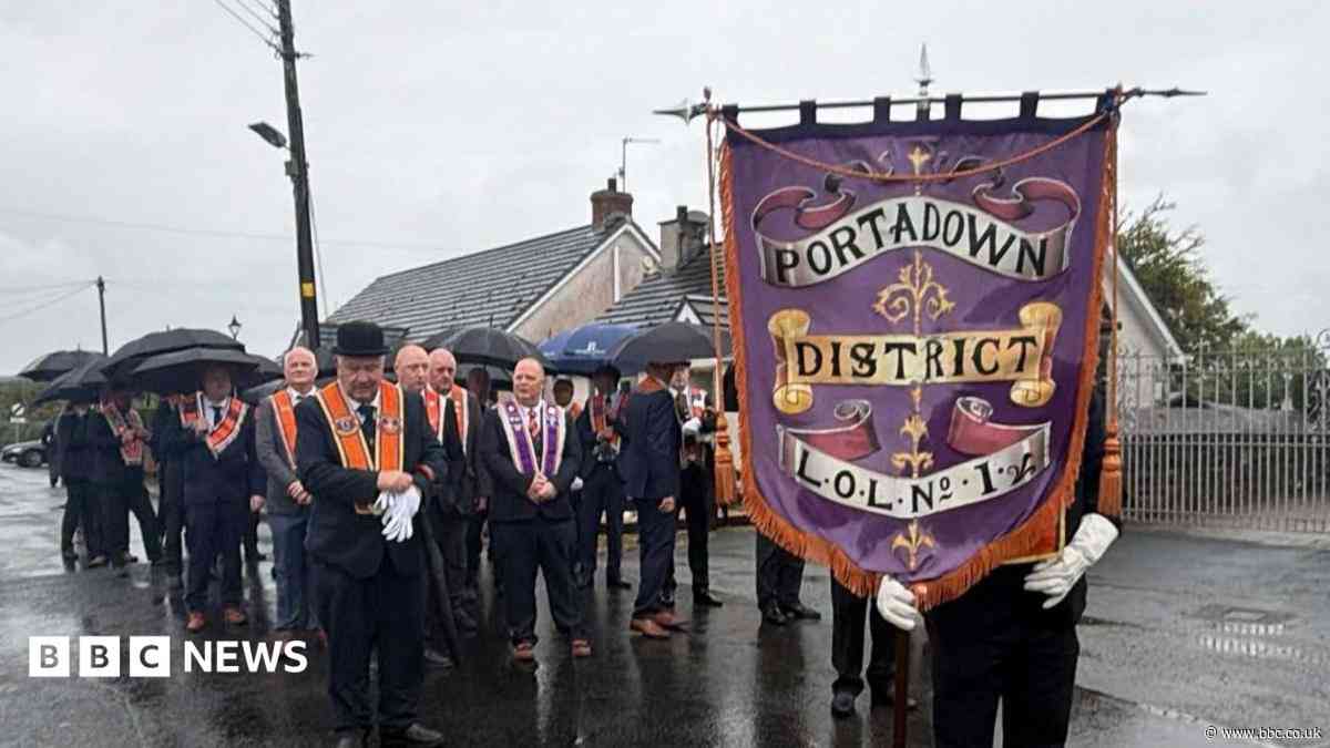 Protesters blocking Garvaghy Road ahead of Orange Order march