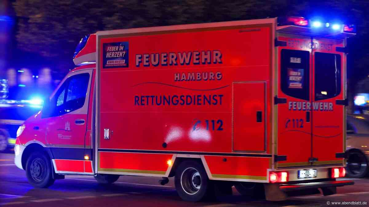 Fußgängerin (23) in Lokstedt von Auto erfasst und lebensgefährlich verletzt