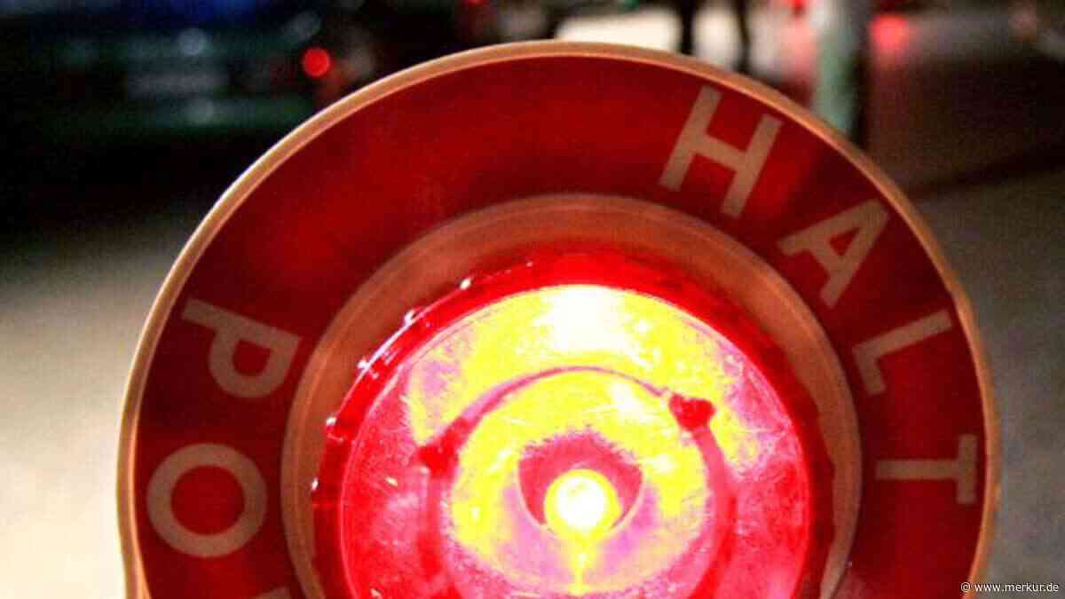 Polizei stoppt lallende Autofahrerin: Alkoholtest zeigt deutlich zu hohen Wert