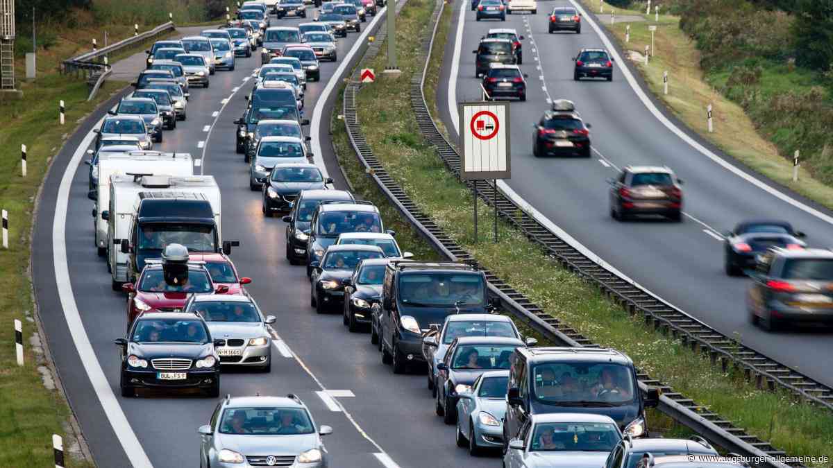 Arbeitsplatz, Einsatzort, Heimat: Was Menschen auf und an der A8 erleben