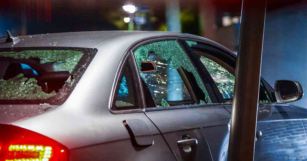 Slachtoffers van steekpartij in Eindhoven zijn 14- en 18-jarige, derde slachtoffer (14) bedreigd met vuurwapen