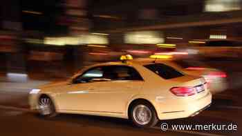 Wiesn-Besucher übergibt sich in Taxi – Streit mit Fahrer eskaliert, Fahrgast greift zur Axt