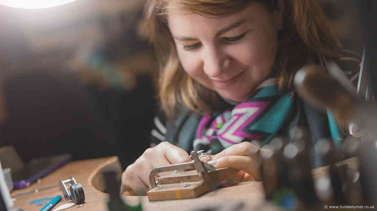 An ‘Oresome’ 15 years is being celebrated by two Hull jewellers with an open studio event