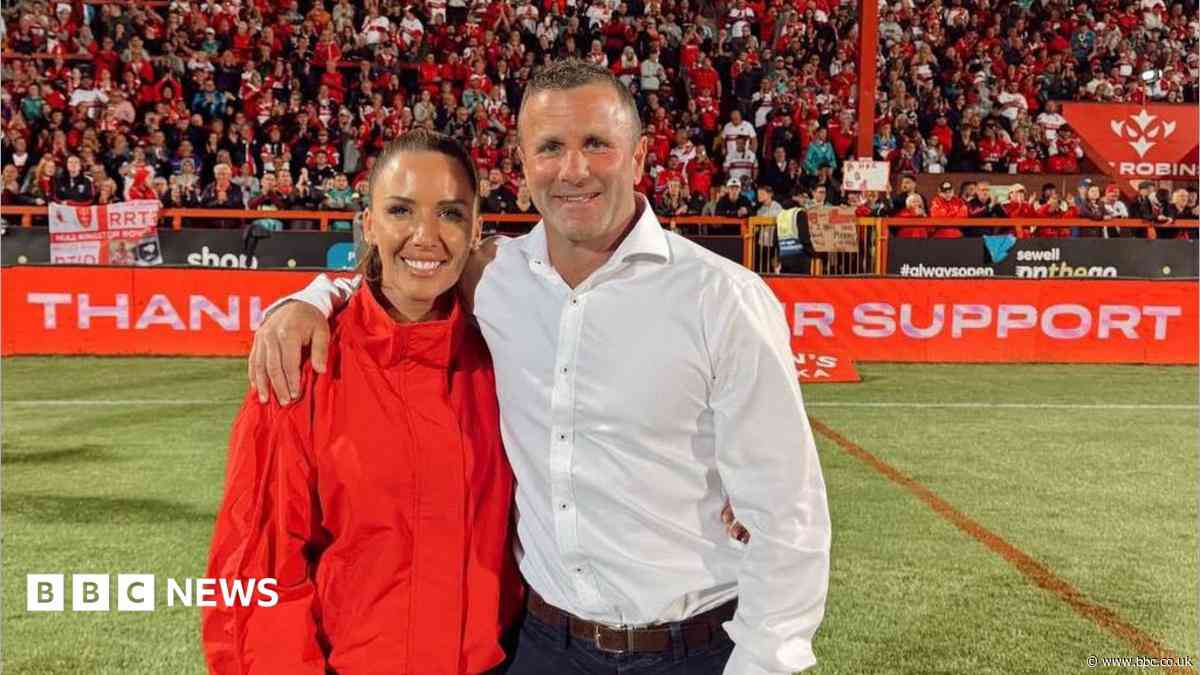 We had an absolute ball - Peters' farewell to Hull