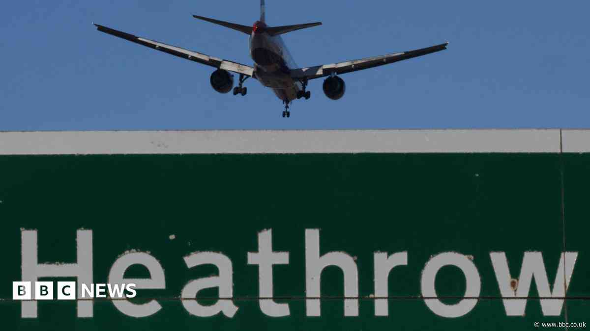 Andy Burnham refuses to back third runway at Heathrow