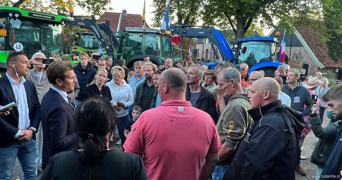 Boer en minister aan keukentafel, dat lijkt zinvoller dan massaal vlagvertoon