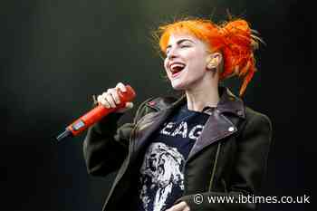 Paramore Star Hayley Williams Tells Crowd 'I Got Ice in My OJ' Before Shouting 'Free Palestine' Live