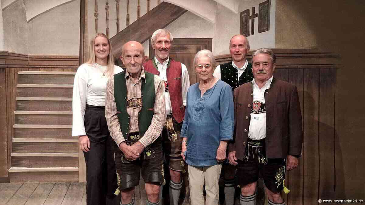 Geschichte des Petersbergs: Zeitzeugen berichten in Flintsbach vom harten Alltag