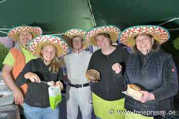 Einkaufsnacht: Feuriges Mexiko-Flair mitten in Thalheim