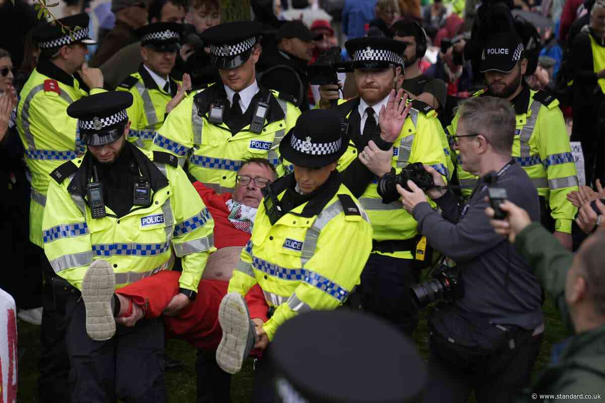 Police arrest pro-Palestine Action protesters including elderly man outside Labour party conference