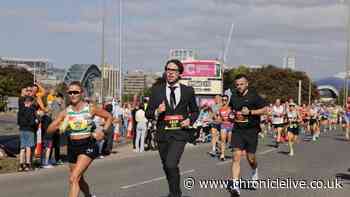 Man who ran Great North Run in suit now attempting to break world record at London marathon