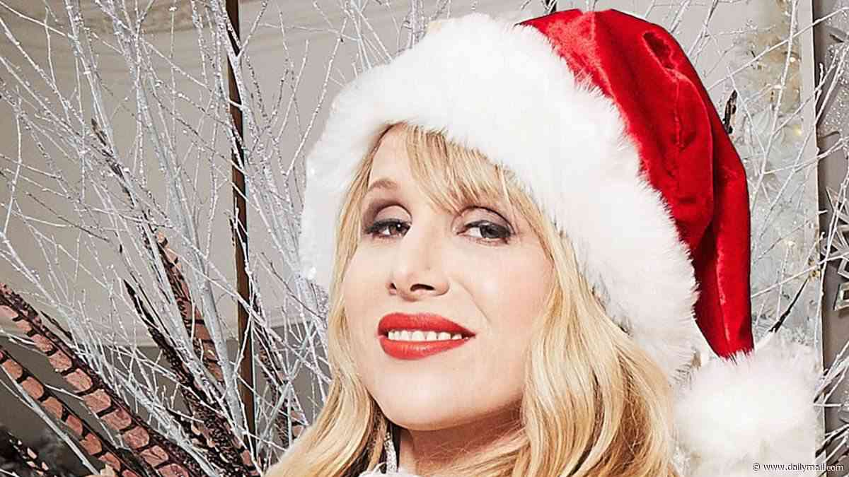 Amandaland's Lucy Punch 'replaces Dawn French as star of Marks & Spencer's big budget Christmas campaign'