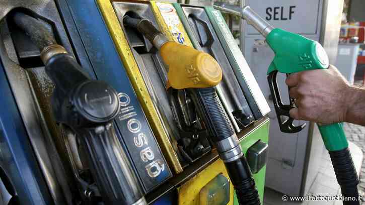 Dopo Eni, Ip promette un tetto al prezzo del carburante: “Progressivamente dal 28 settembre”. Ma non dice il prezzo