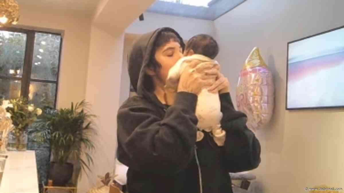 Singer Mabel reveals she has welcomed her first child with husband Preye Crooks after secret pregnancy