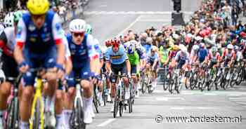 Frankrijk maakt koers hard, Van der Poel houdt zich koest in peloton, verrassende naam gelost