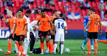 Oranje heeft het lastig met Servië, dat verdedigend en hard speelt