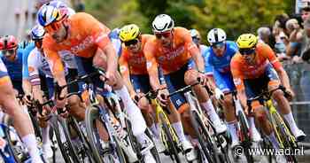 Mathieu van der Poel toont zich voor het eerst op zwaar parkoers, Tim van Dijke onderuit