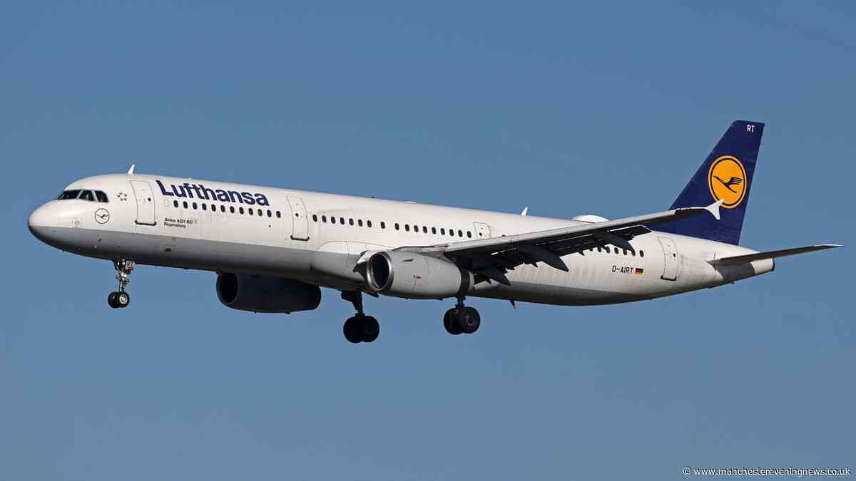 Plane lands at Manchester airport after mid-air emergency at 32,000 ft