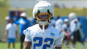 Chargers rookie safety Genesis Smith makes potential interception of year vs. Bills