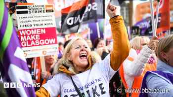 Domestic abuse workers face £11k pay cut under new council scheme
